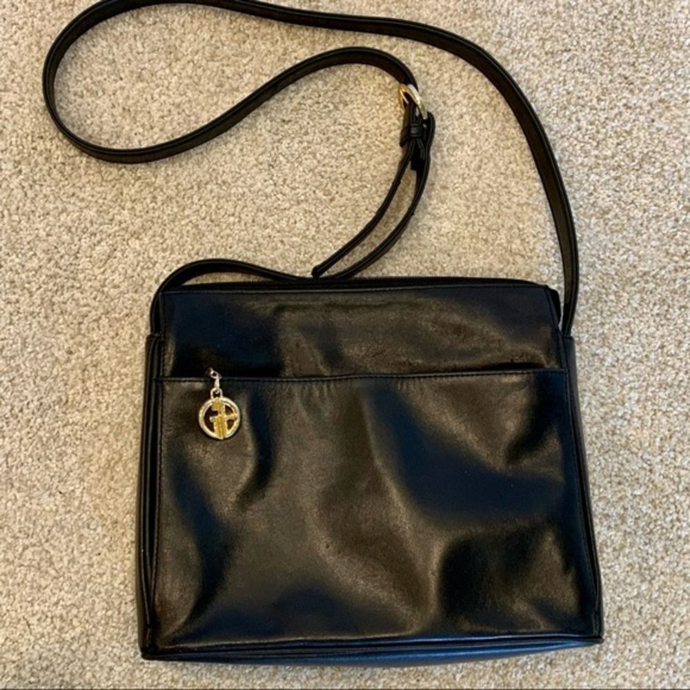 Giani Bernini Black‎ Leather Crossbody Purse Bag